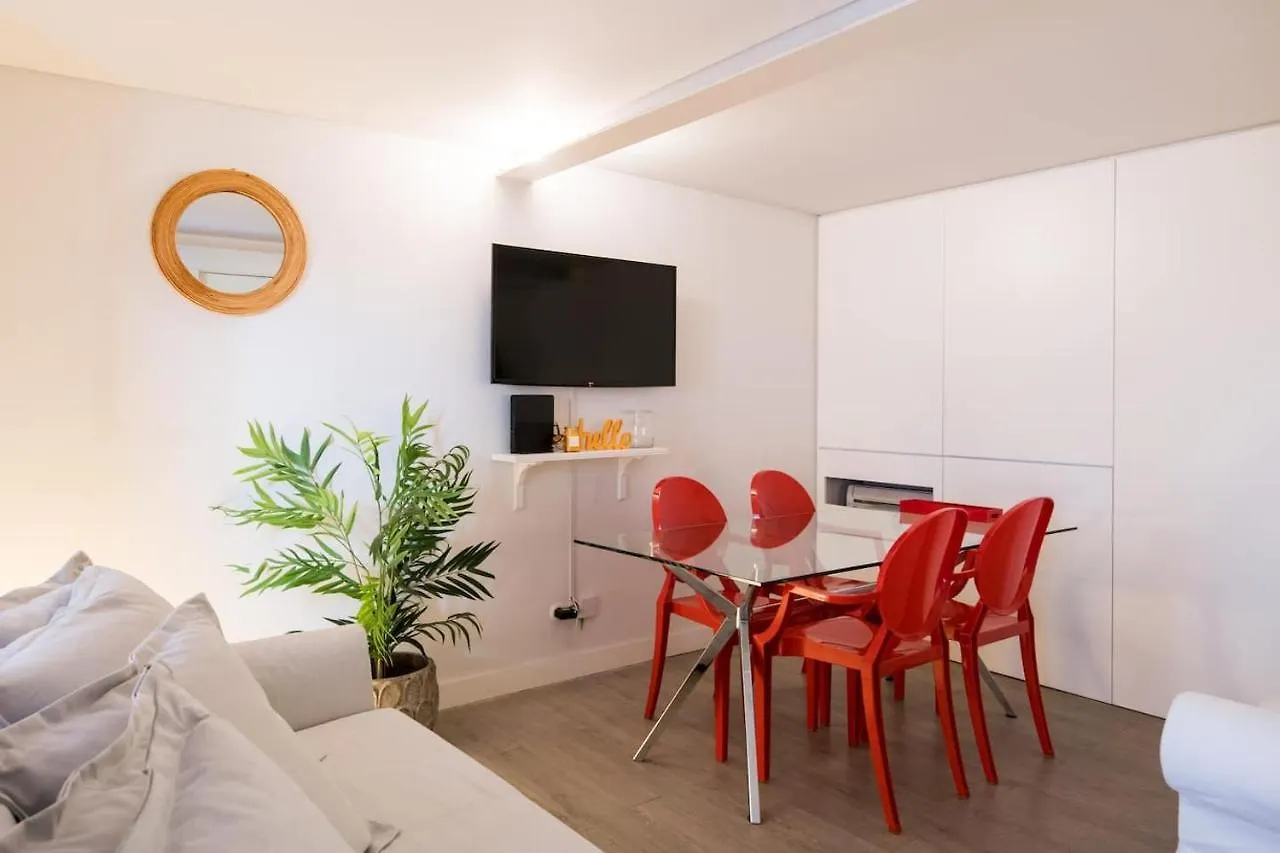 Sunny & Lovely Apartment W/ Patio By Lovelystay Lisboa
